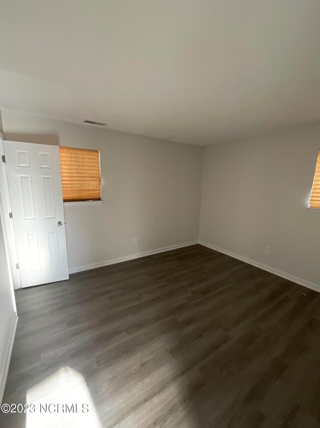 Building Photo - 505 Ramsey Ct