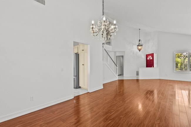 Building Photo - 7231 Spring Ct