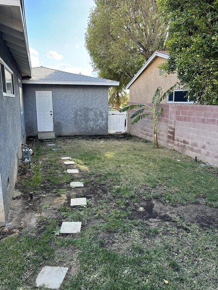 Building Photo - 21721 Tuba St