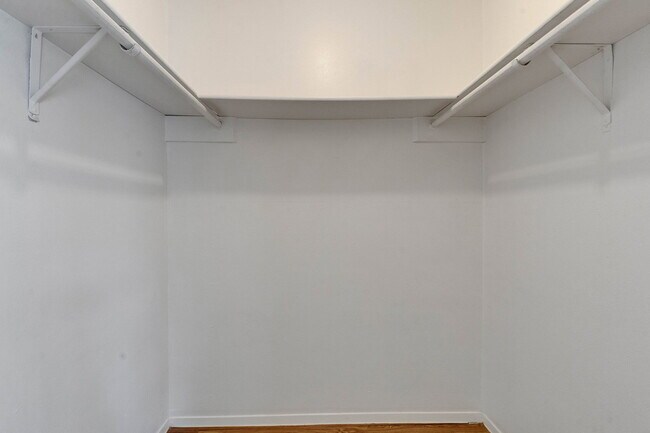 Building Photo - 1714 Timber Ridge Dr