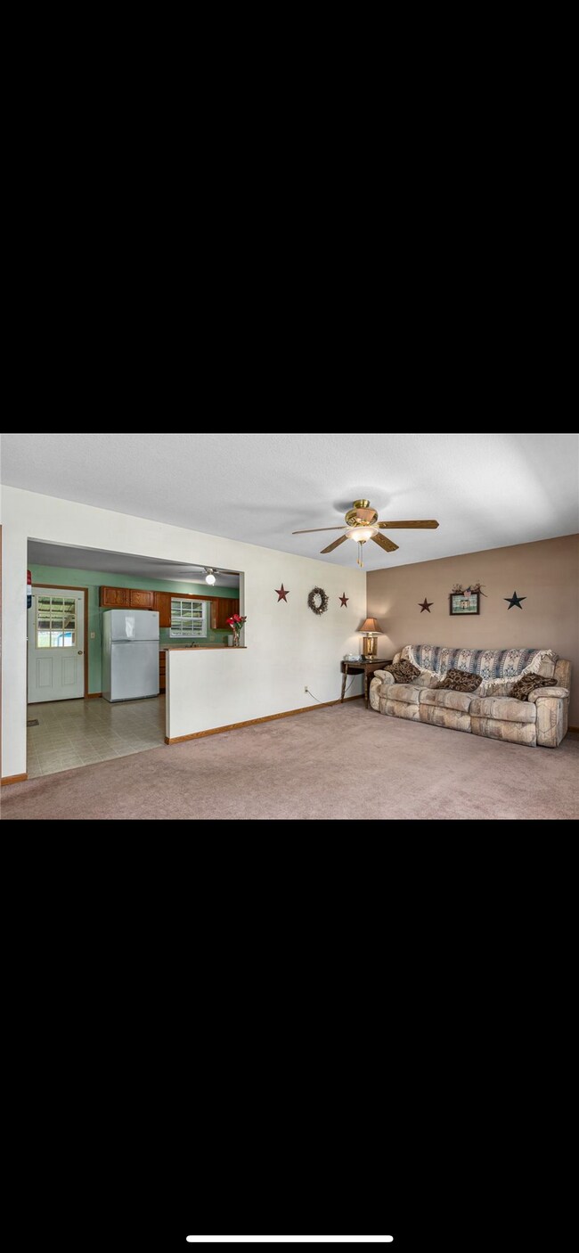 Building Photo - 14103 Southwind Dr