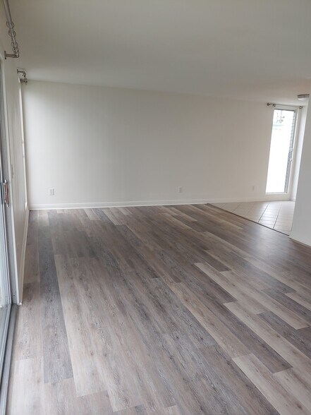 Building Photo - 3700 Dean Dr