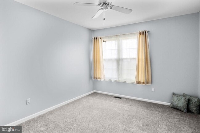 Building Photo - 35 Skyview Way