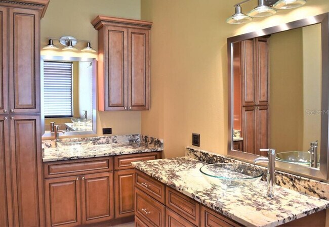 Building Photo - 1773 Grande Park Dr