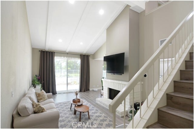 Building Photo - 902 Creekside Dr