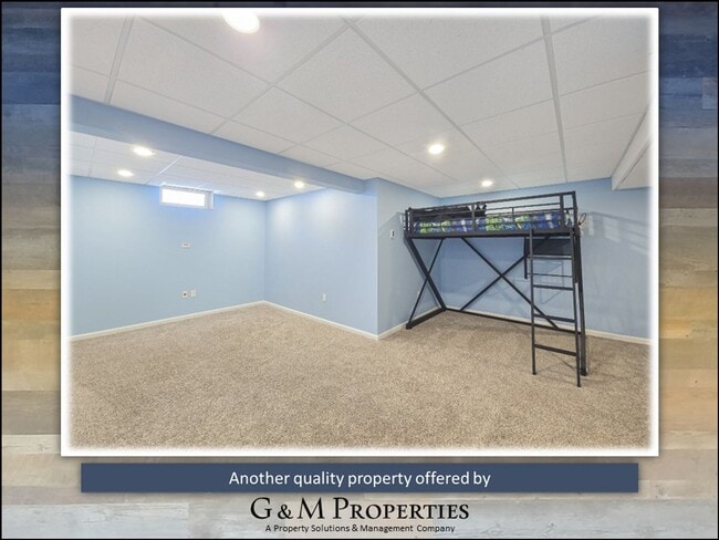 Building Photo - Huge 4-Bedroom Home for Rent - Great West Henrietta Location!