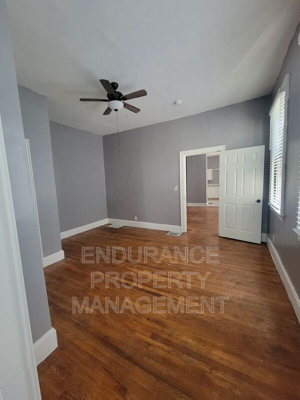 Building Photo - 538 Grand Ave