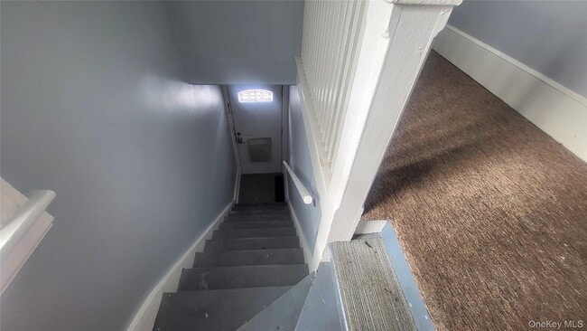 Building Photo - 107 Smith St