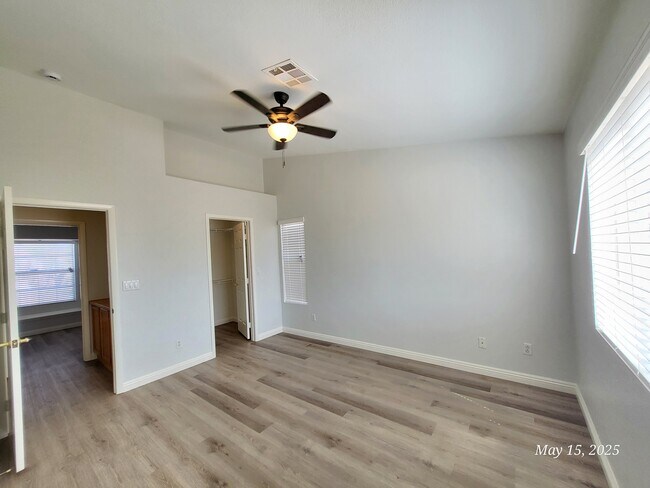 Building Photo - 4114 Hemphill St