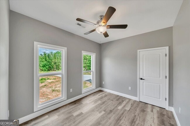 Building Photo - 110 Ryan St