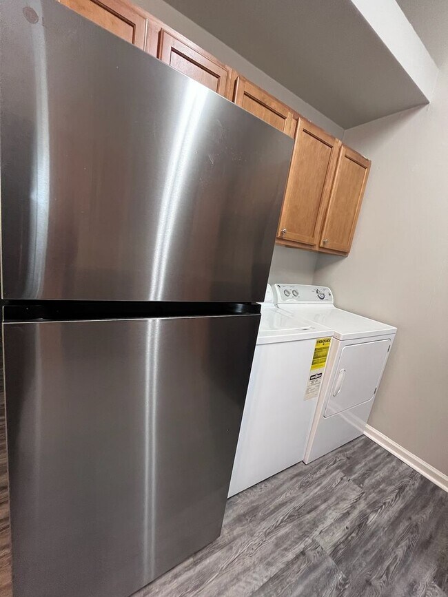 Building Photo - 1707 S Calhoun St