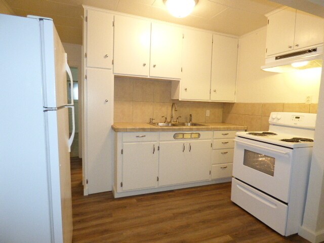 Building Photo - APPLICATION PENDING -  820 1/2 S. C Street...