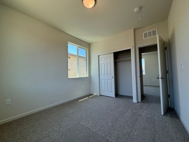 Building Photo - All electric solar home!