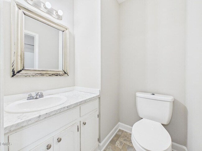 Building Photo - 3516 Casine Ct