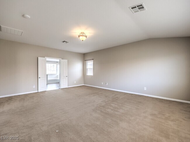 Building Photo - 4133 N Perfect Lure St