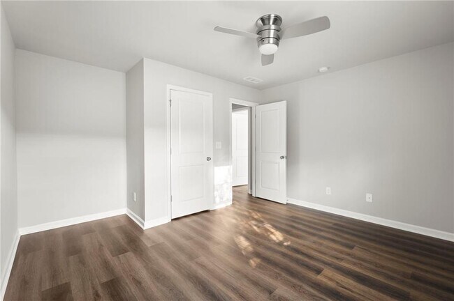 Building Photo - 2628 Stonekey Bend