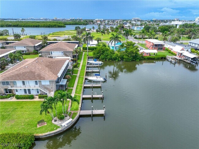 Building Photo - 330 Kon Tiki Dr