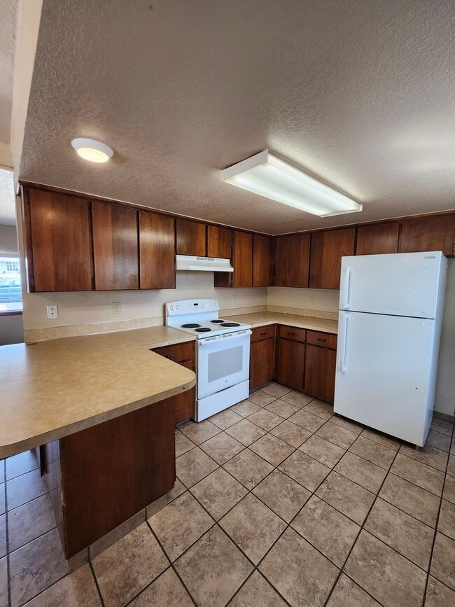 Building Photo - 1209to