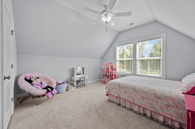 Building Photo - 85 E Hennings Wy