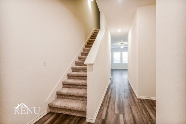 Building Photo - 5058 Firefly Hls