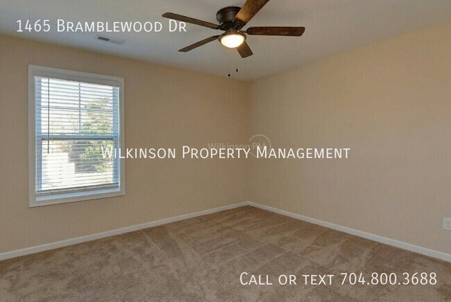 Building Photo - 1465 Bramblewood Dr