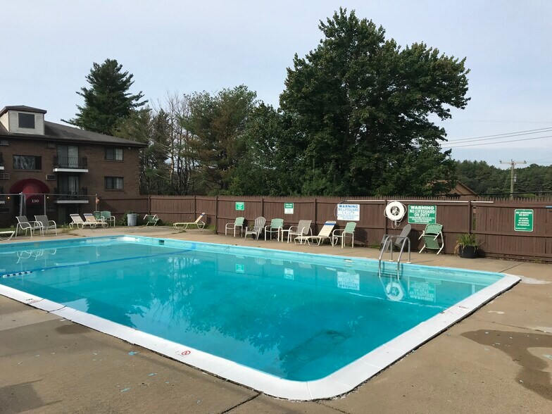 Building Photo - 134 Mammoth Rd