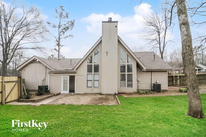 Building Photo - 8282 Shallow Glen Trail