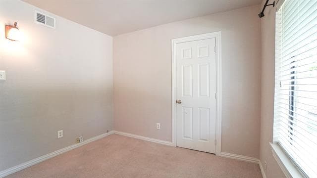Building Photo - 4734 Cliffwood Dr