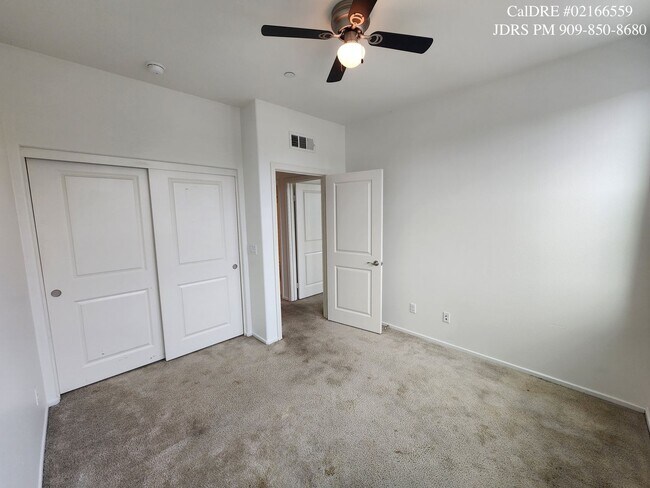 Building Photo - PRICE LOWERED! Upland 3 Bedroom Condo