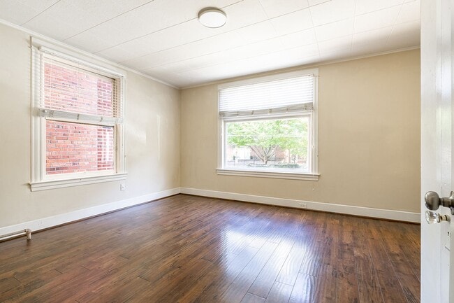 Interior Photo - Luna Mia Co-Living Studios