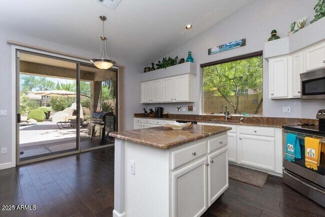 Building Photo - 7338 E Wingspan Way