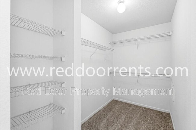 Building Photo - 10227 Cumberland Pointe Blvd