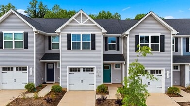 Building Photo - Modern 3 Bed 2.5 Bath Townhome in Bear Park Community