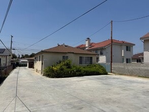 Building Photo - Jaguar Chan - R729-1617
