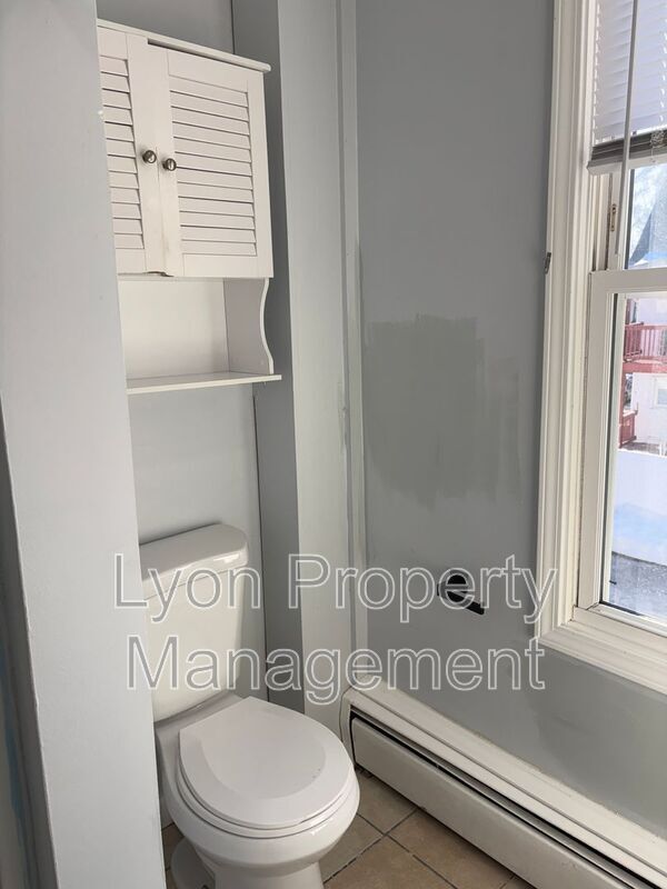 Building Photo - 1134 Social St