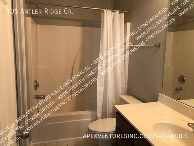 Building Photo - 105 Antler Ridge Cir