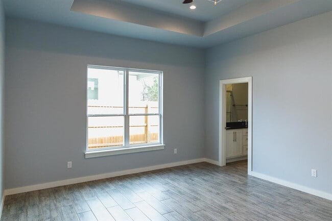 Building Photo - 508 Remington Ave