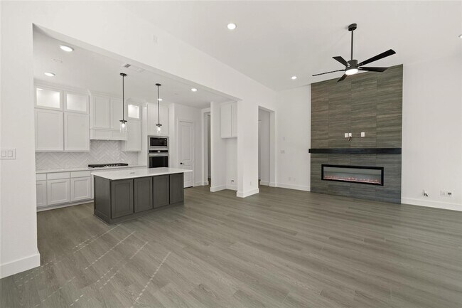 Building Photo - 2209 Pelican Dr