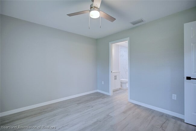 Building Photo - 1462 Aleutian St NE
