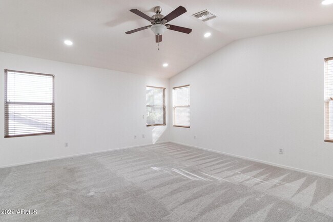 Building Photo - 1681 W Musket Way