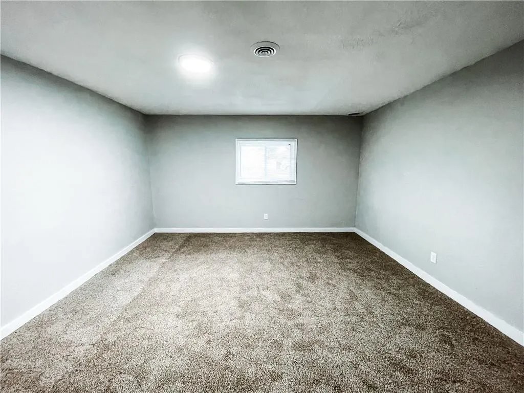 Building Photo - 3154 N Gale St