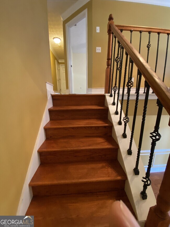 Building Photo - 705 Morgans Ridge Dr