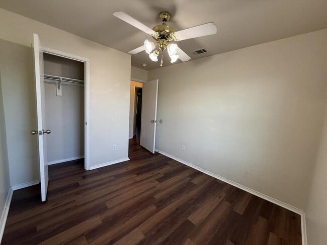 Building Photo - 5316 Joshua Ct