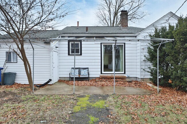 Building Photo - 124 N Gould Rd
