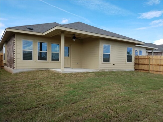 Building Photo - 143 Shale Cir