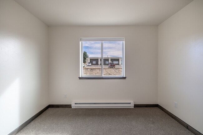 Building Photo - 3391 Crosswind Ct