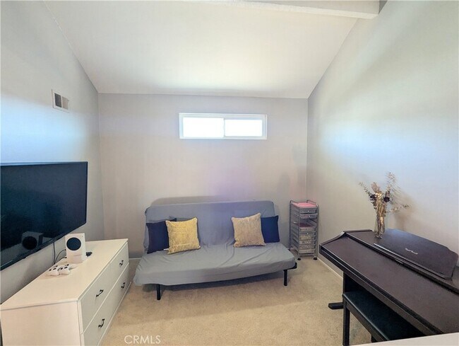 Building Photo - 26857 Claudette St