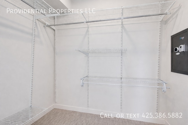 Building Photo - 1760 NW 56th St