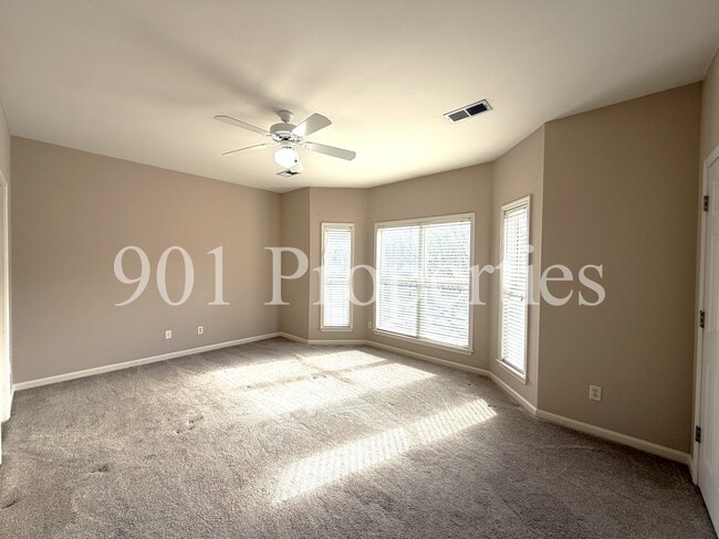 Building Photo - 44 Nottoway Blvd