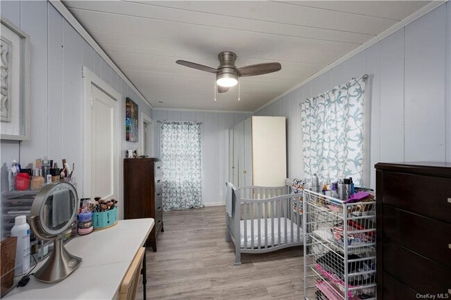 Building Photo - 299 Oscawana Lake Rd